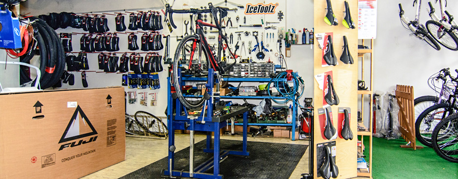 riparazione bici assemblaggi custom mountain bike